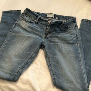 BKE Stella low rise skinny jeans 27x31.5 Buckle